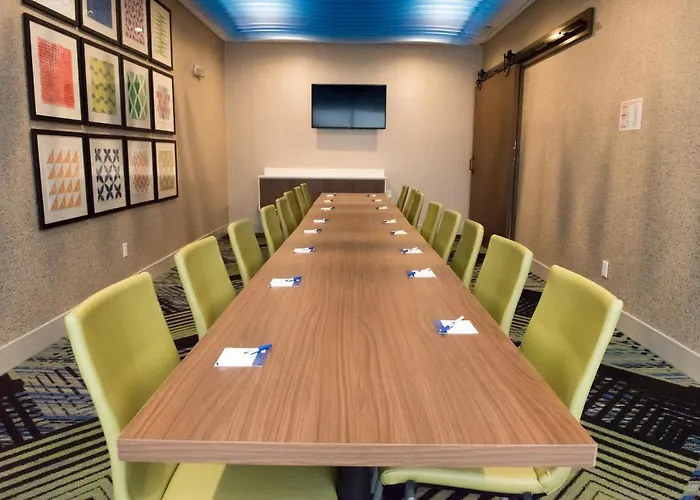 Holiday Inn Express & Suites - Louisville N - Jeffersonville By Ihg