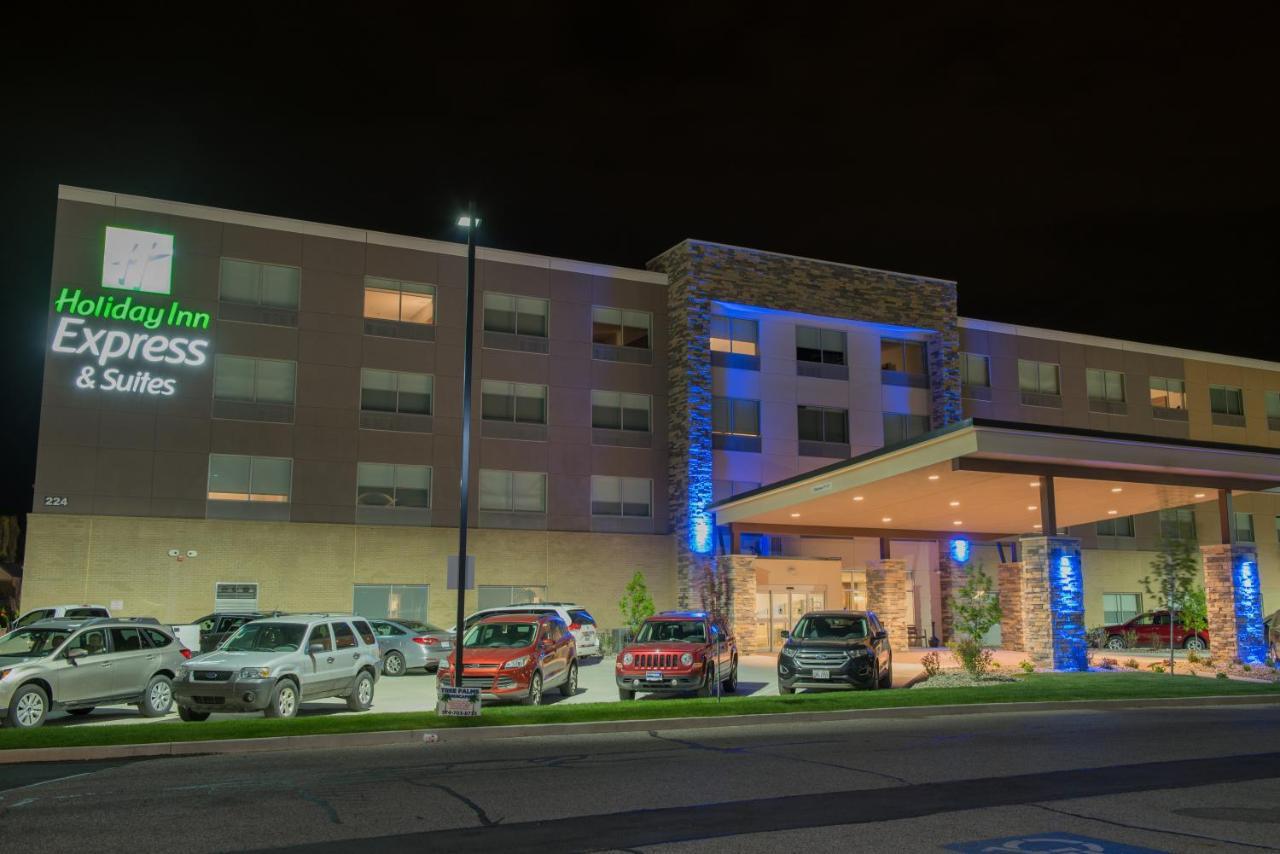 Express & - Louisville N - By Ihg Hotel